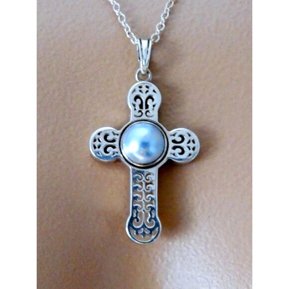 Vtg Sterling Silver Filigree Cross Pendant with Bezel Set Mabe Pearl - Picture 1 of 8
